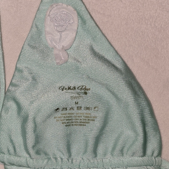 Elegant Seafoam Green Bikini Set - Picture 6 of 8